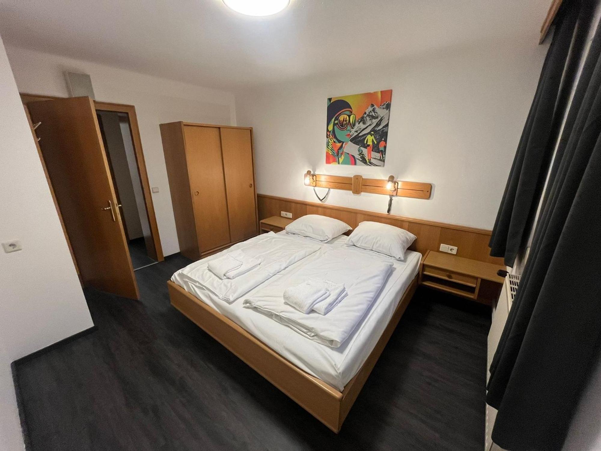 Twenty Seven City Hotel Zell am See Exterior photo