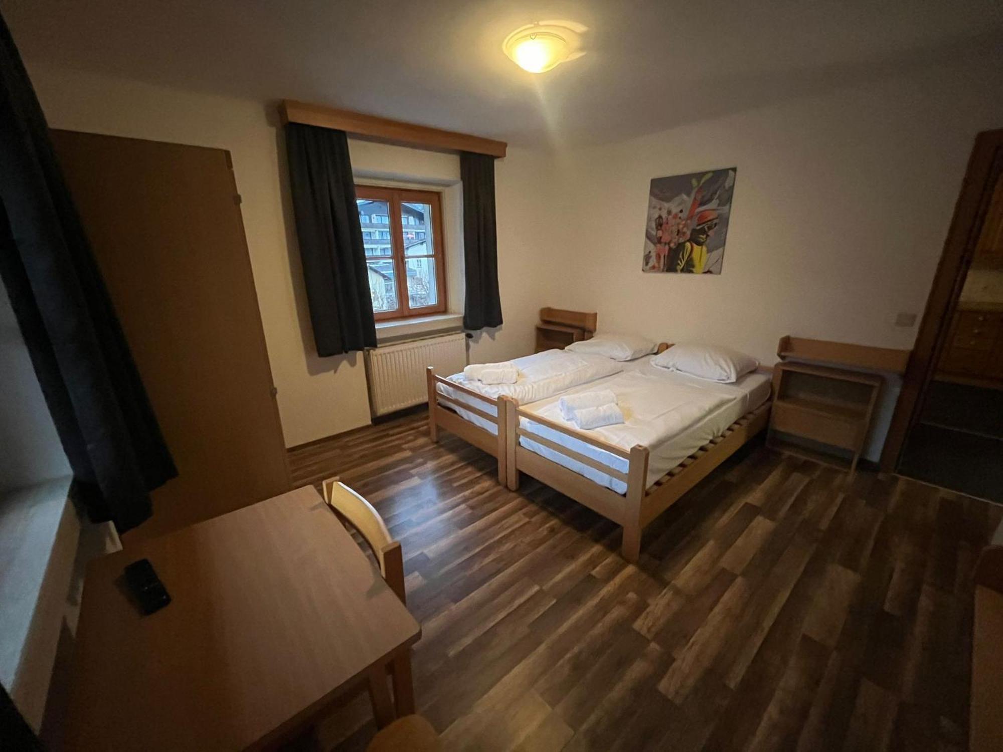 Twenty Seven City Hotel Zell am See Exterior photo