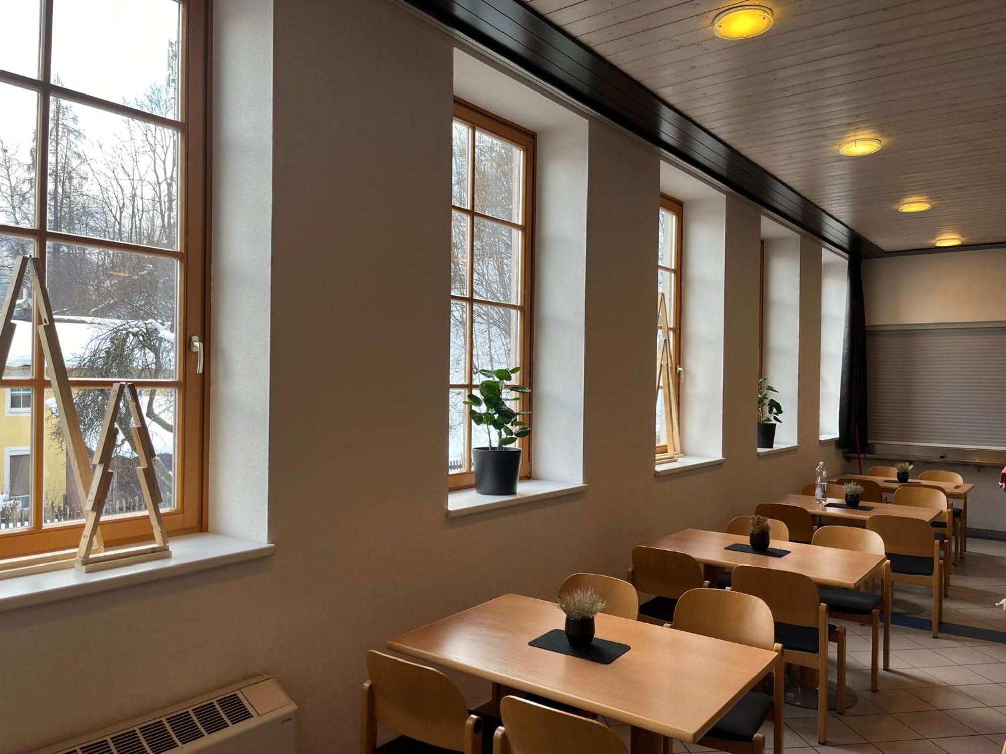 Twenty Seven City Hotel Zell am See Exterior photo