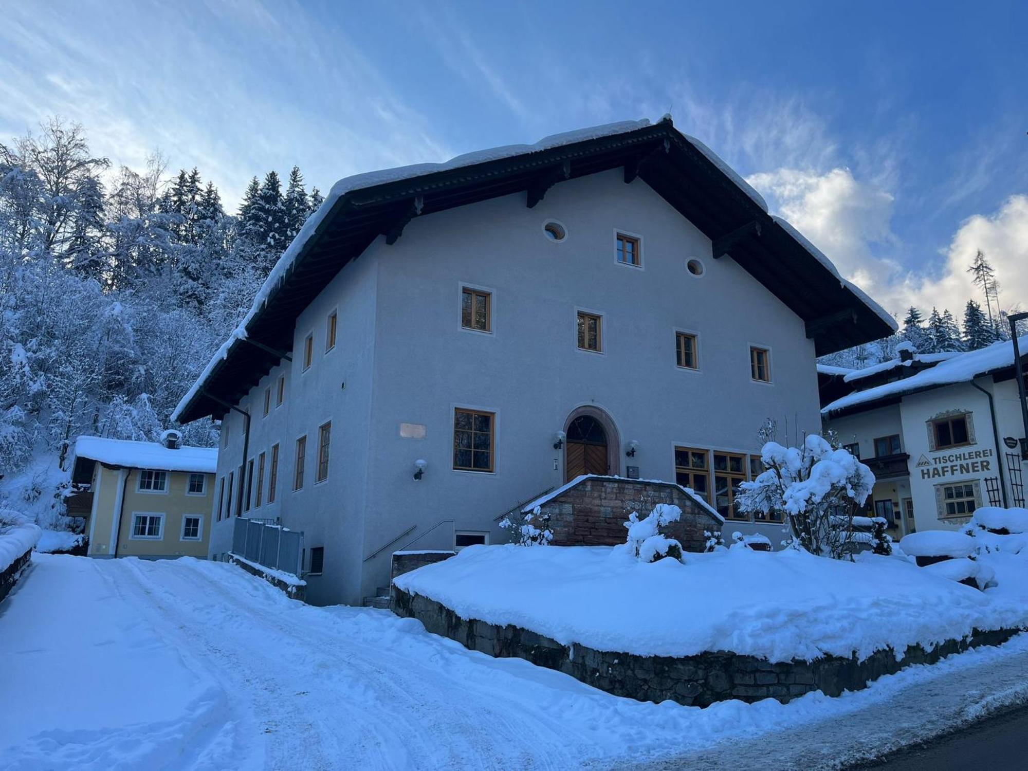 Twenty Seven City Hotel Zell am See Exterior photo